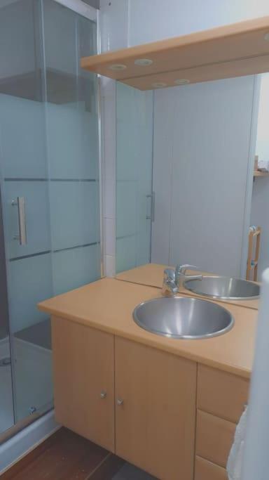 Charmante Petite Maison A 2 Pas De La Mer Maison 6 Биник Экстерьер фото